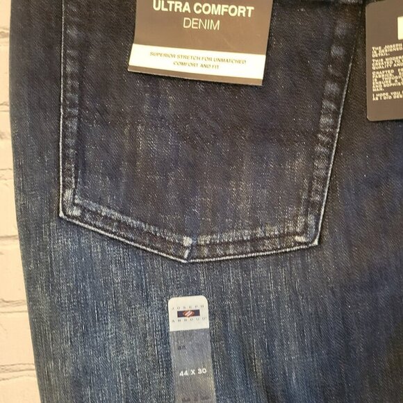 Joseph Abboud Slim Fit Jeans - Picture 3 of 7